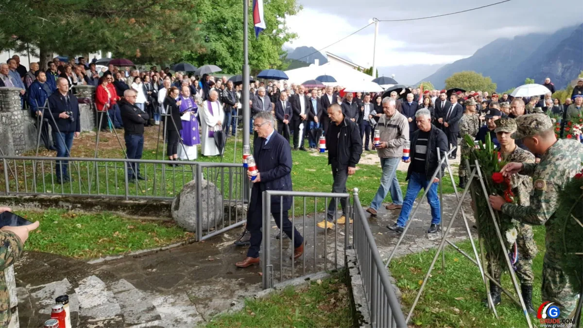 FOTO: Bili smo na Vrdima! Grudski vitezovi tu su položili živote, s krunicom oko vrata i molitvom na usnama 17