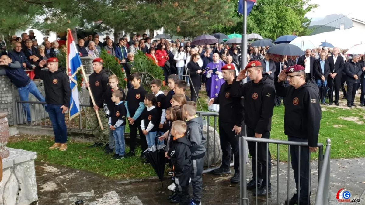 FOTO: Bili smo na Vrdima! Grudski vitezovi tu su položili živote, s krunicom oko vrata i molitvom na usnama 26