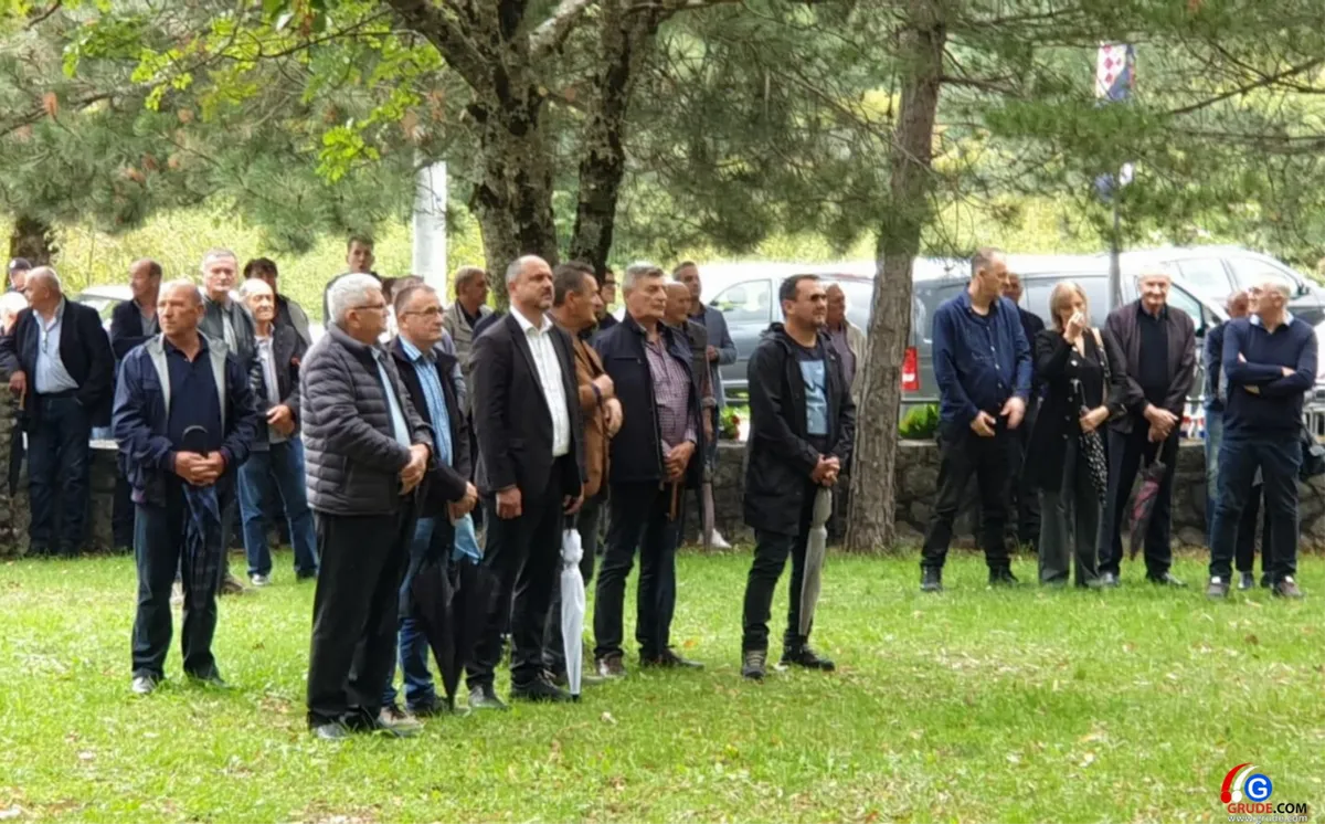 FOTO: Bili smo na Vrdima! Grudski vitezovi tu su položili živote, s krunicom oko vrata i molitvom na usnama 8