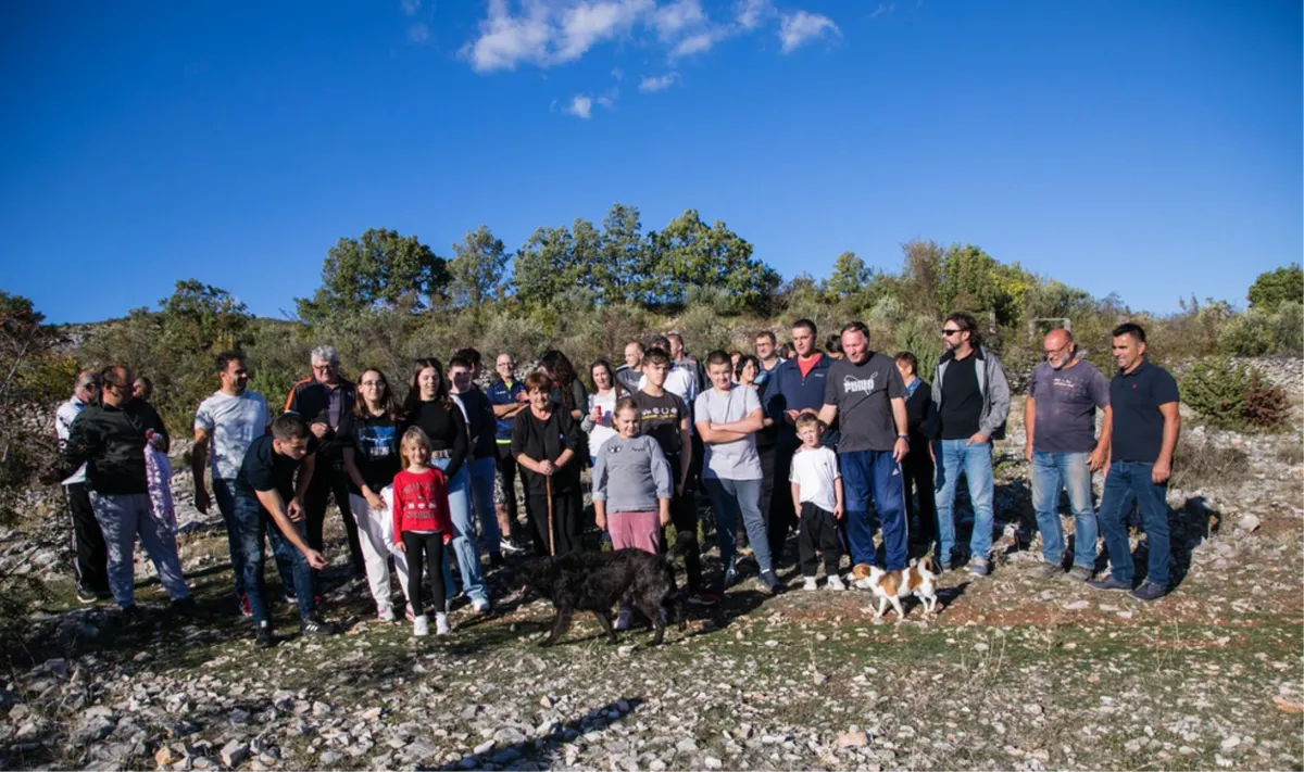 ‘Sve su nas zatrovali, u selu je u zadnjih par godina od raka umrlo deset ljudi u najboljin godinama‘