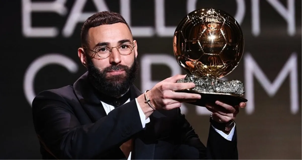 Je da danas izgleda nesvakidašnje, ali je najbolji na svijetu! Karim Benzema osvojio Zlatnu loptu