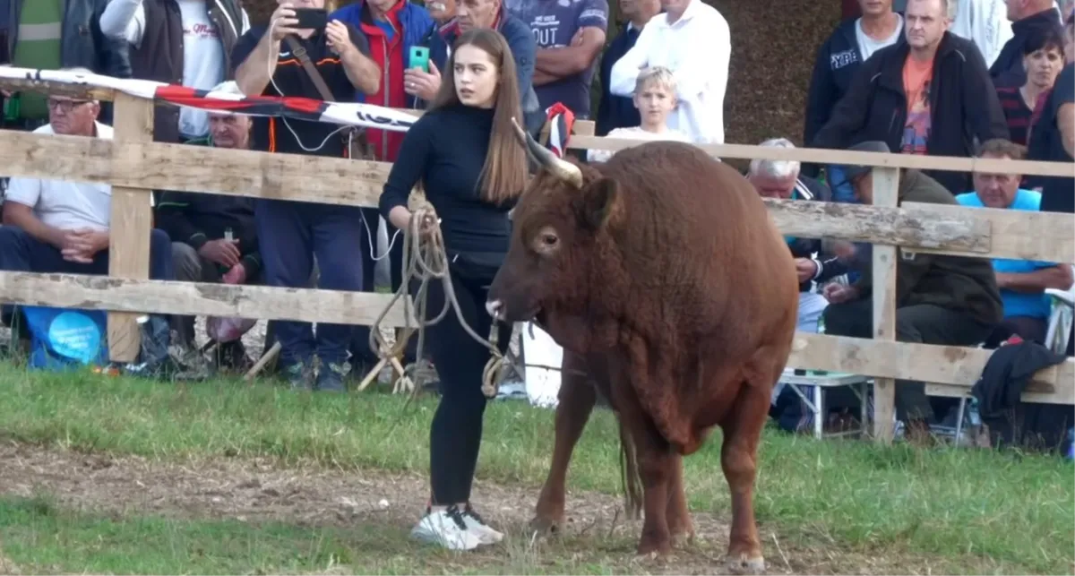 VIDEO: Martina je najbolji kondicijski trener bikova u BiH