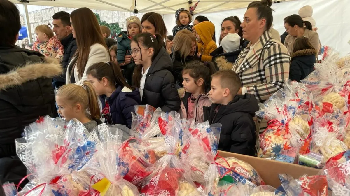 Sveti Nikola darivao djecu u Dragićini! Krampusa nije bilo, navodno je otišao na Svjetsko prvenstvo 