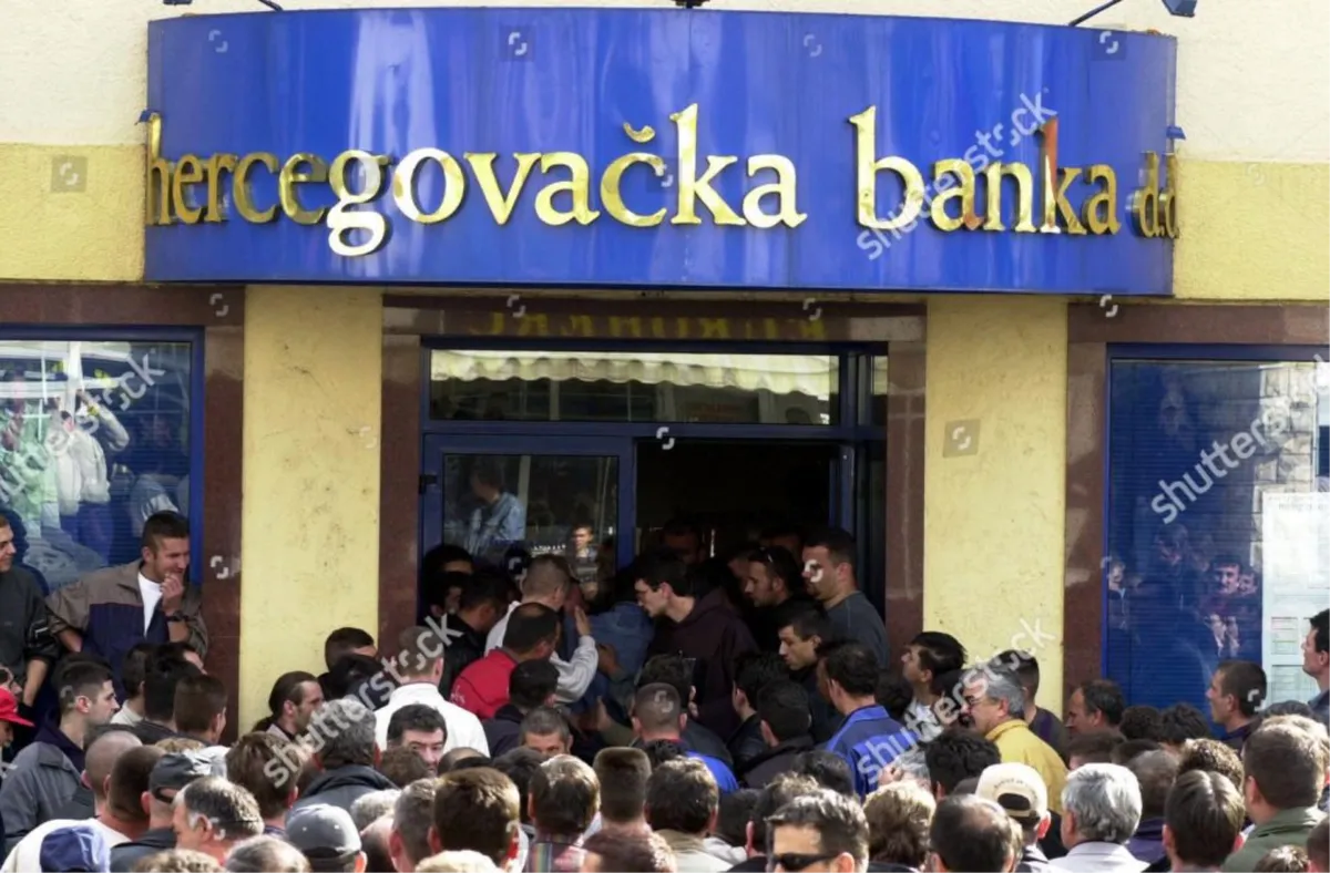 Dioničari Hercegovačke banke traže 16 milijuna KM plus odštetu od 2006.