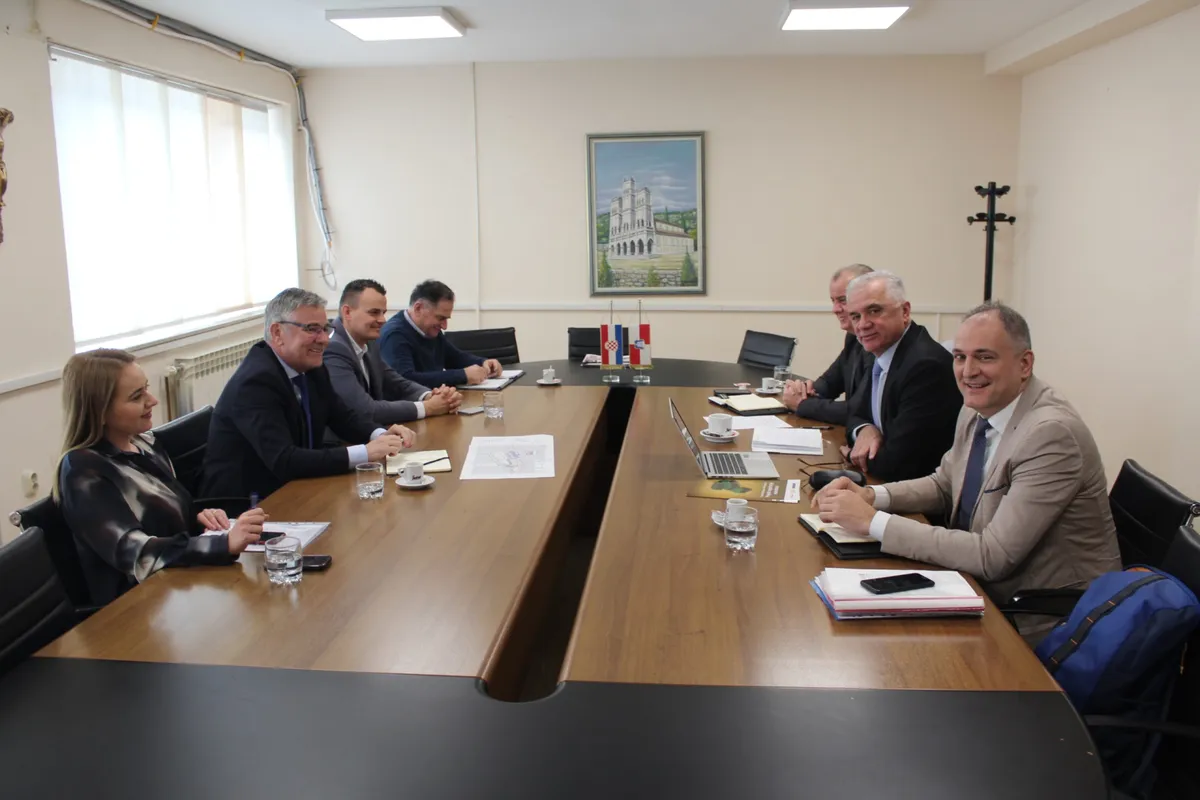 Zadovoljstvo dosadašnjom suradnjom Federalne uprave za geodetske i imovinsko-pravne poslove i Općine Grude