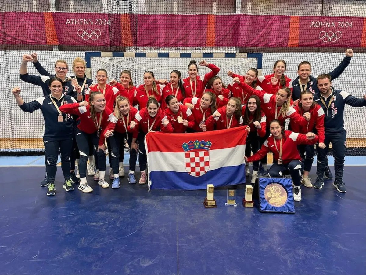 Josipa Zubac iz HRK Grude brončana sa hrvatskom kadetskom reprezentacijom na prvenstvu Mediterana