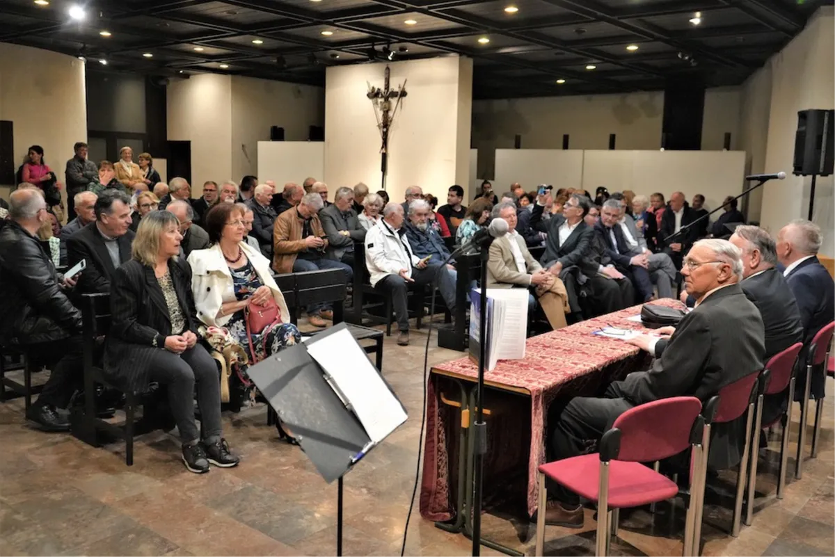 SPLIT: Predstavljena monografija Drinovci na dlanu ruke Njegove