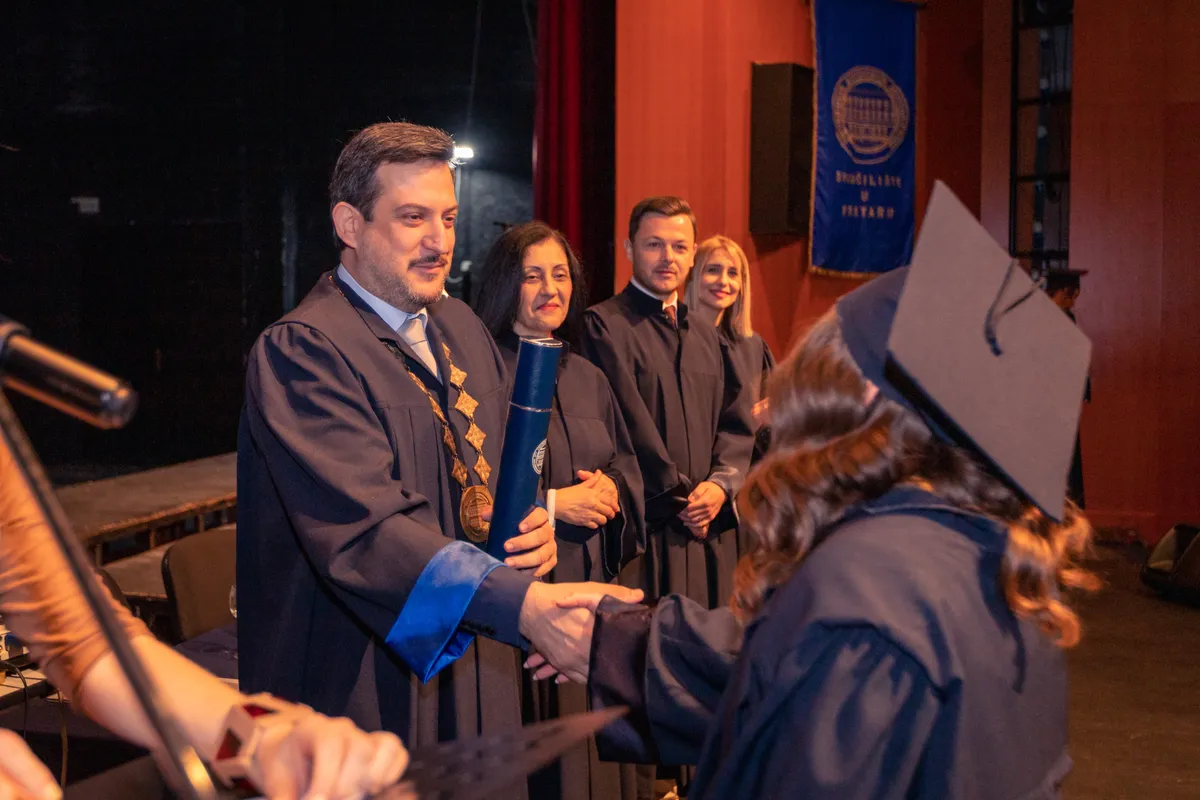 Svečano promovirana 143 diplomanda Filozofskog fakulteta Sveučilišta u Mostaru FOTO