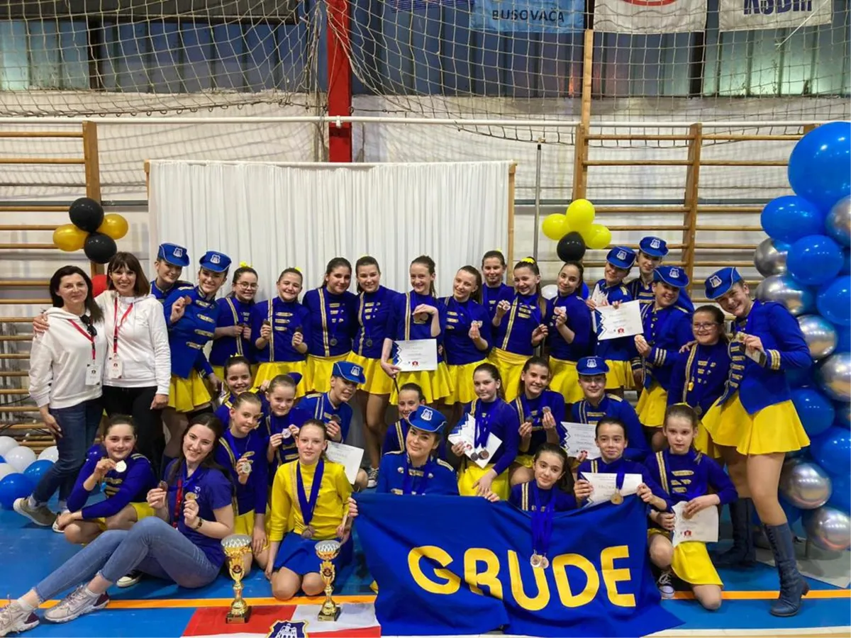 U GRUDE STIŽE SEDAM MEDALJA! Lucija Knezović zlatna! Kadetkinje viceprvakinje!