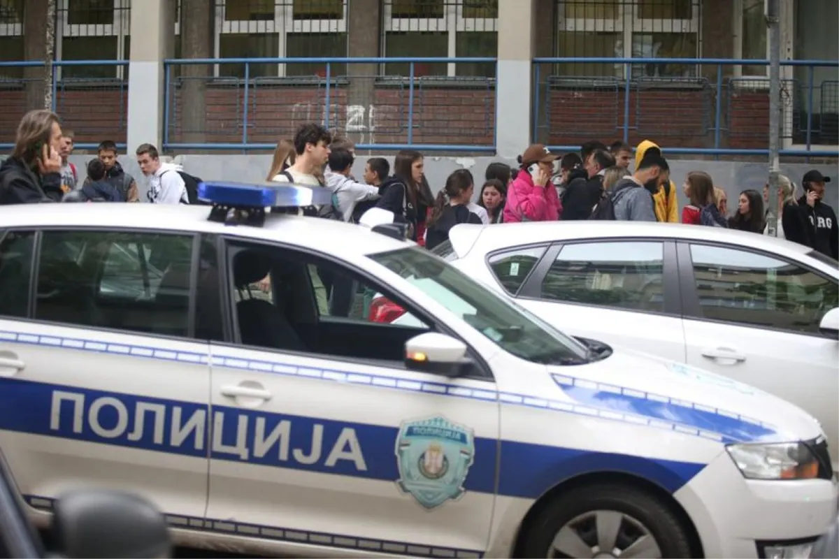 Beograd: Najmanje osmero mrtvih u pucnjavi u školi, više ranjenih VIDEO
