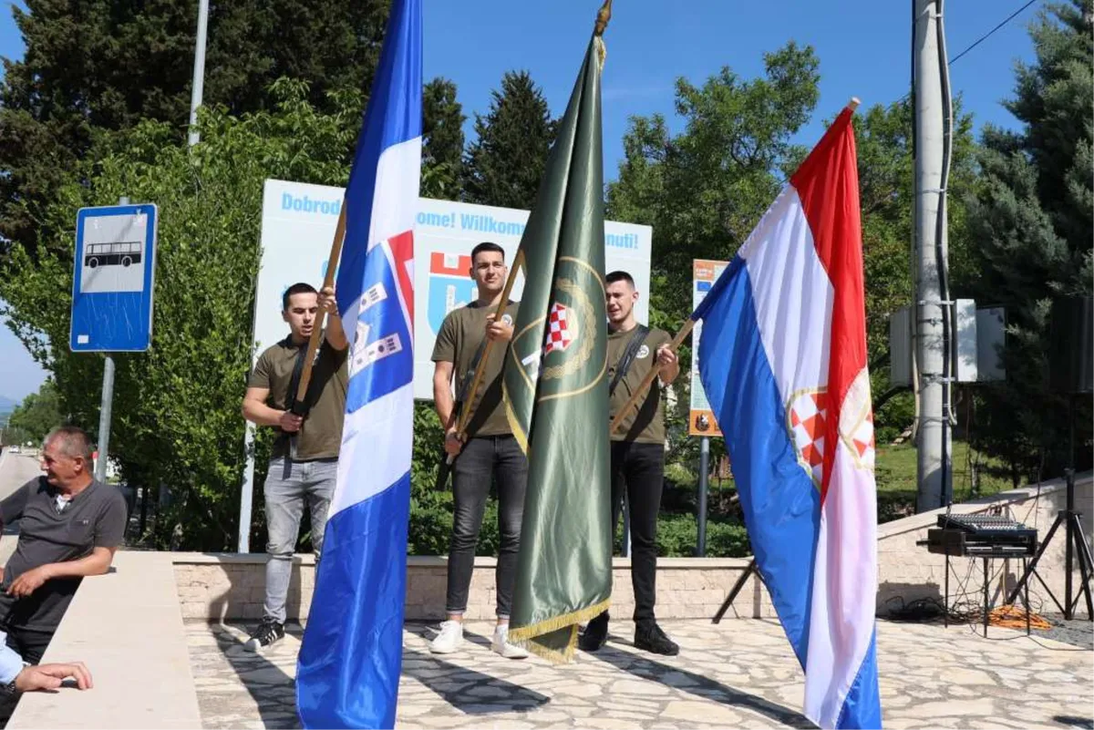 Obilježena 32. godišnjica zaustavljanja tenkova JNA na Pologu