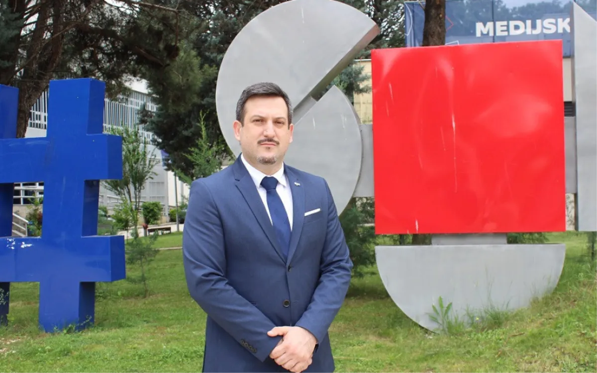 Prof. dr. sc. Dražen Barbarić novi dekan Filozofskog fakulteta SUM