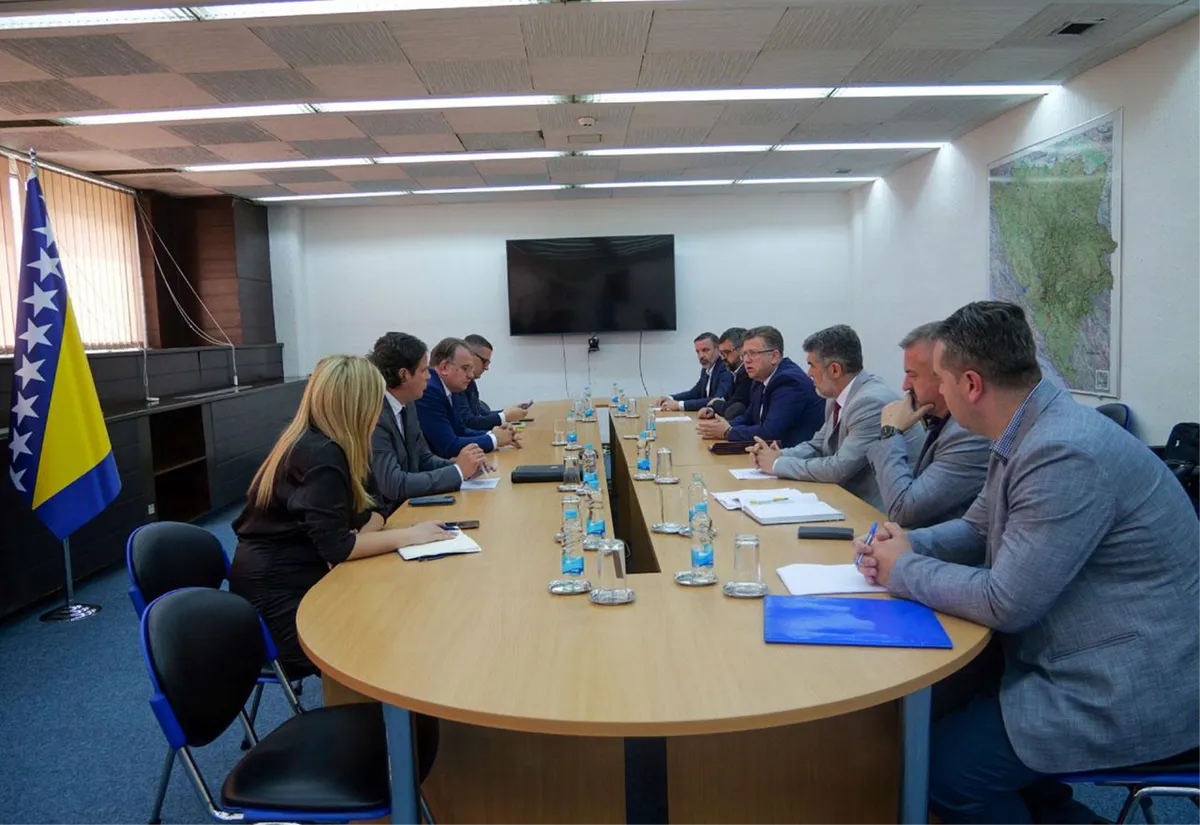 Nikšić: Fiskalnom reformom smanjiti poreze i povećati plate radnicima