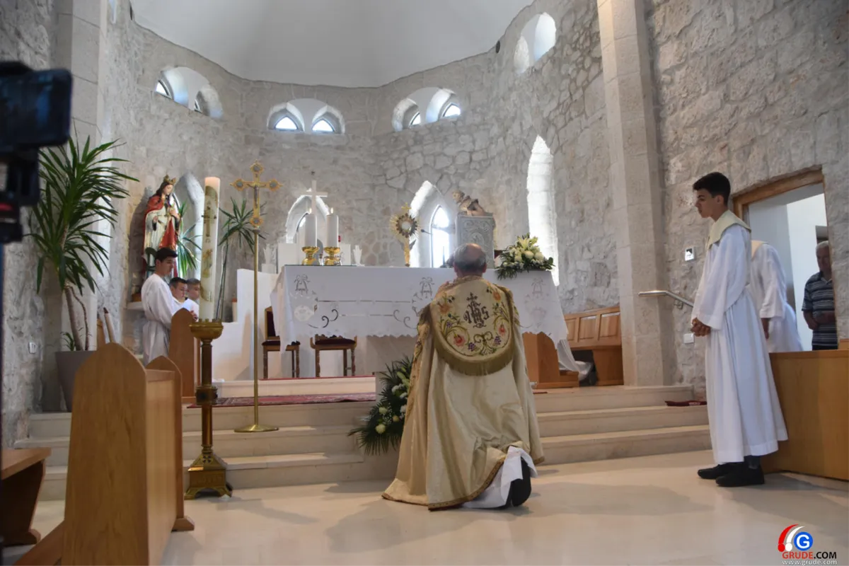 (FOTO/VIDEO) TIJELOVO U GRUDAMA: FRA STANKO PAVLOVIĆ: BUDIMO GOSPODINOVO SVJETLO U TAMAMA DANAŠNJEG SVIJETA 26