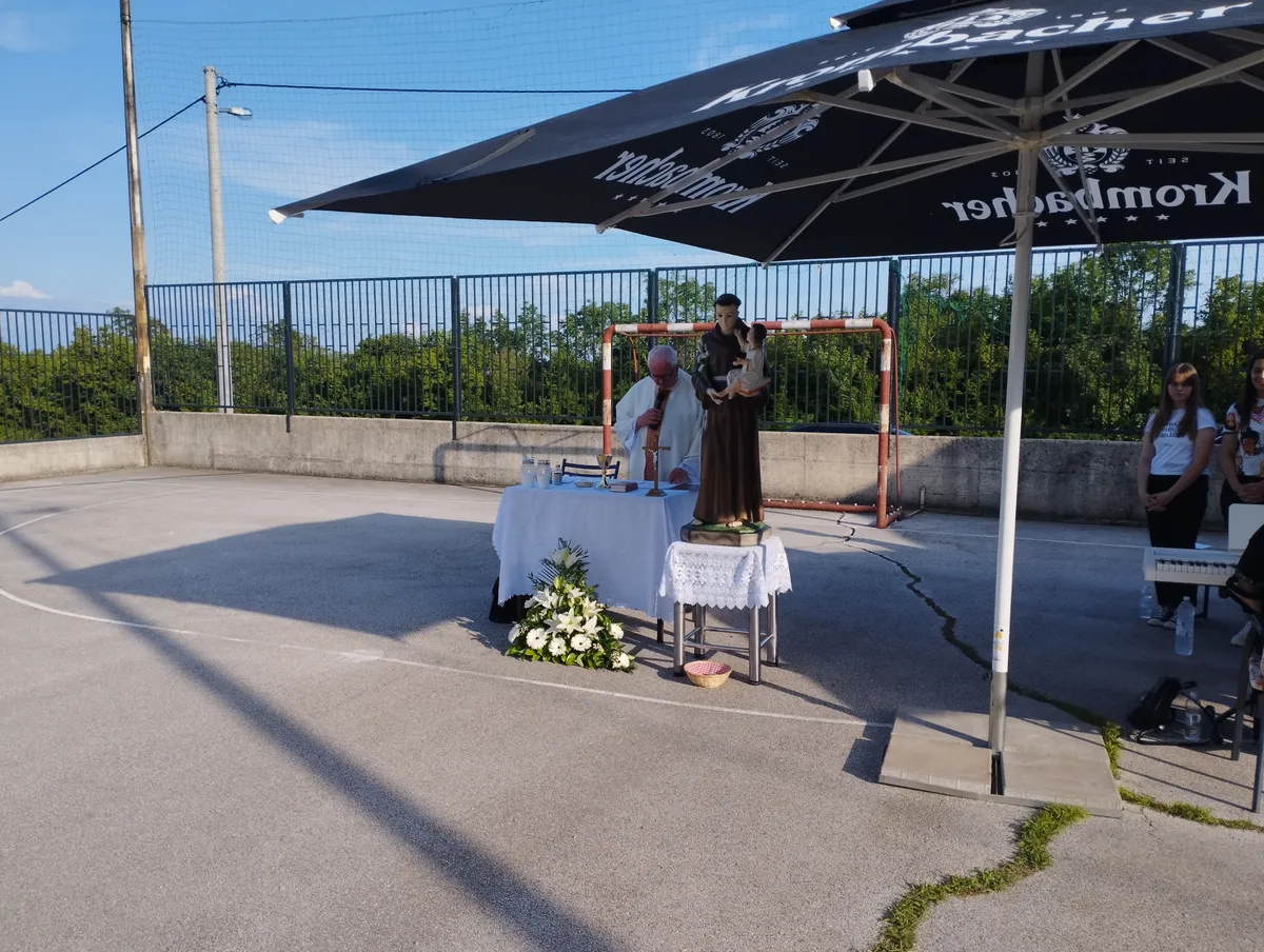 Na Medovićima proslavljen sv. Ante FOTO 2