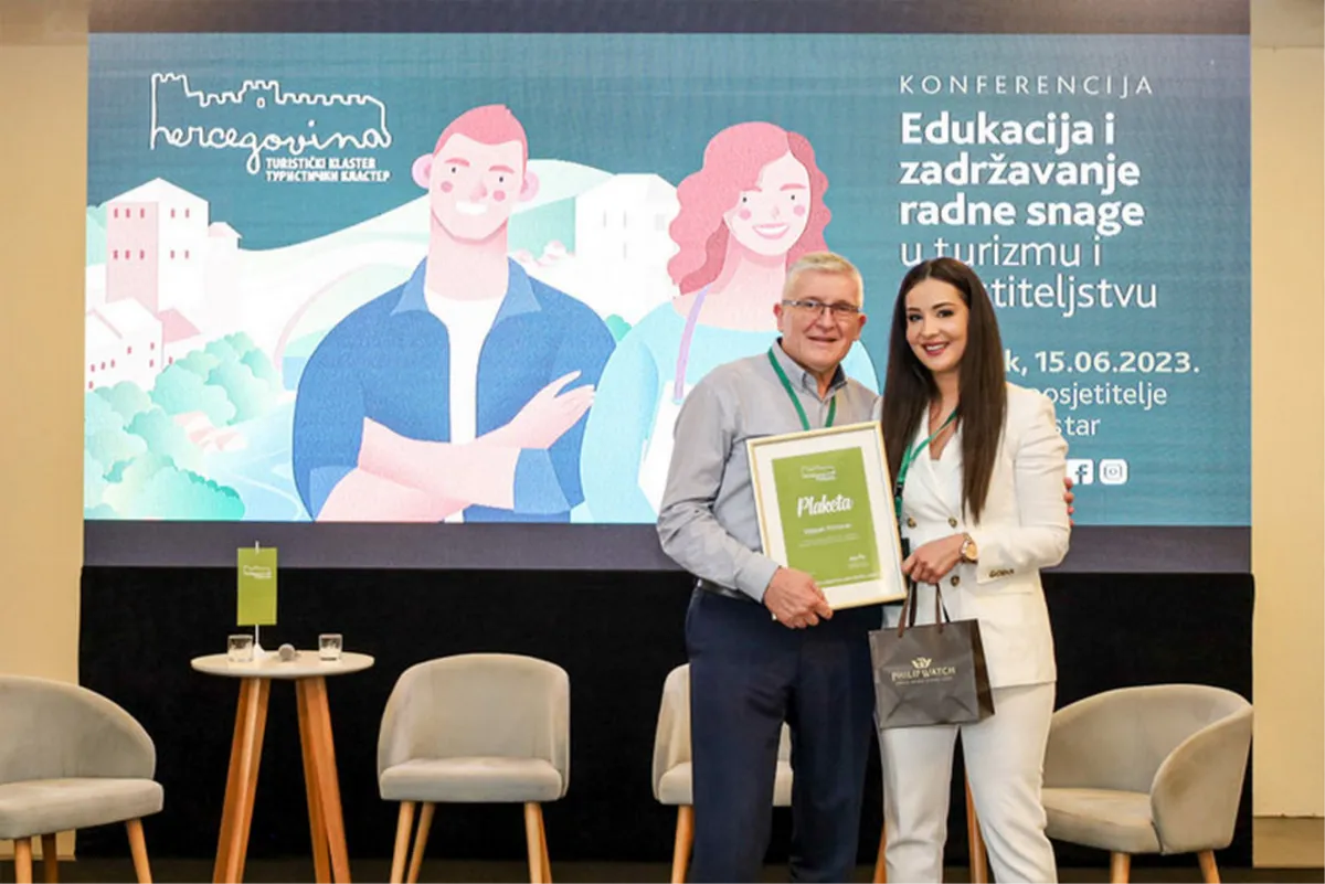 Ne postoji digitalizacija koja će zamijeniti kuhara, konobara, turističkog vodiča, managera.. 1