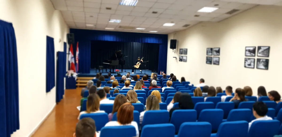 U kinodvorani upriličena Večer klasične glazbe FOTO 4