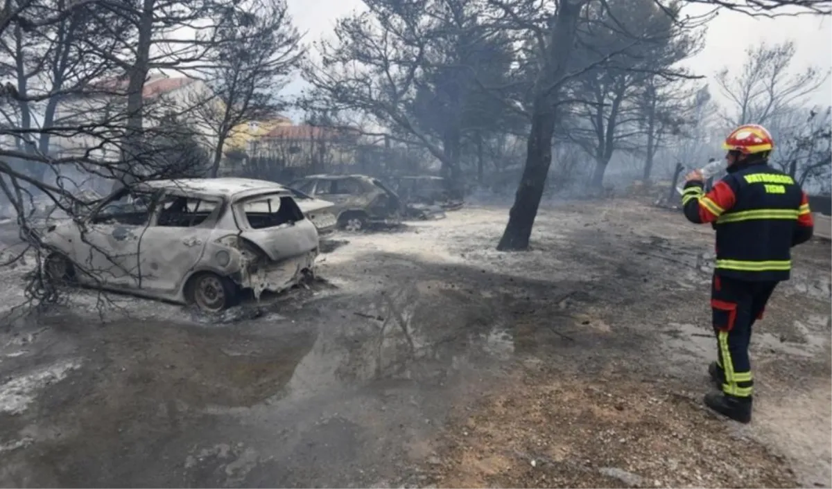 POŽAR KOD ŠIBENIKA: Nema žrtava, oštećeno je sedam kuća, vozila..