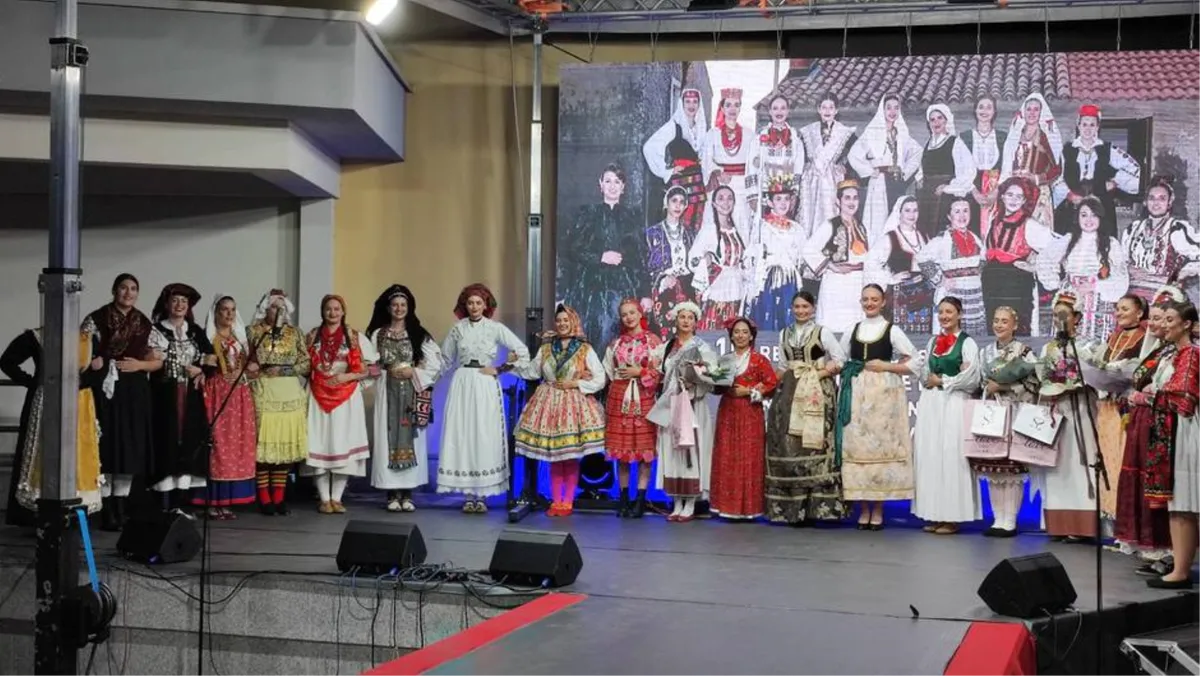 Mona Bandov najljepša Hrvatica u narodnoj nošnji 1