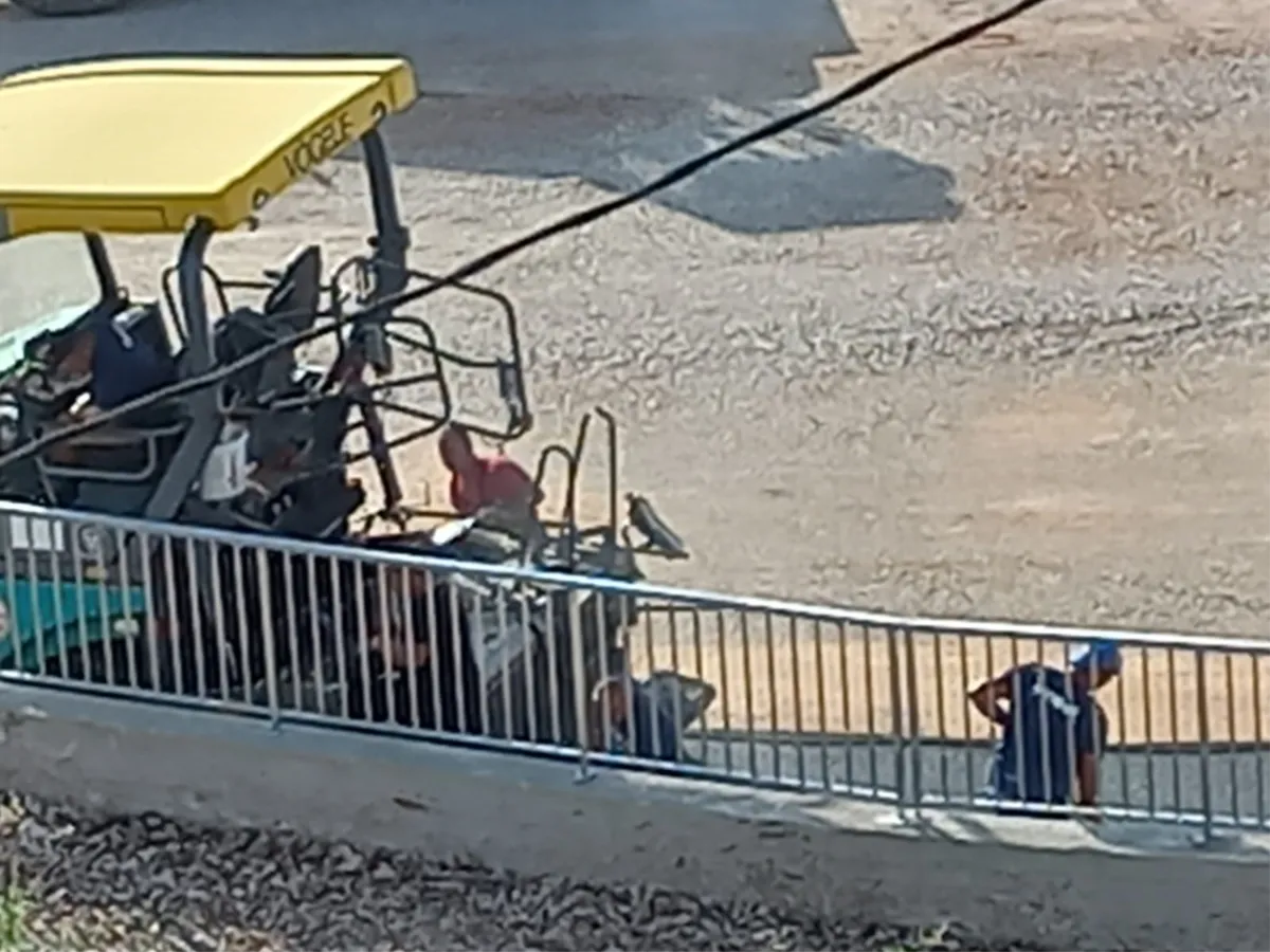 FOTO: Završeno asfaltiranje novog igrališta iznad duhanske u Grudama 3