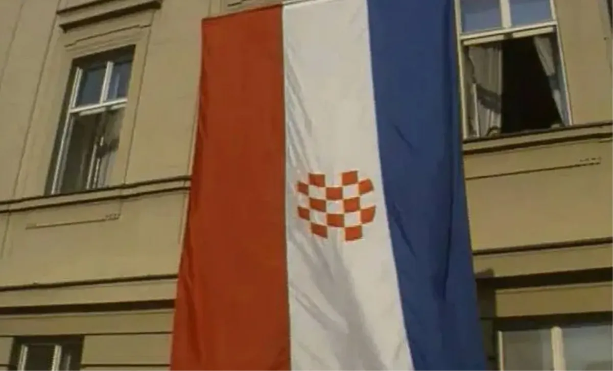 Na današnji dan Sabor ukinuo socijalistička obilježja – grb umjesto petokrake