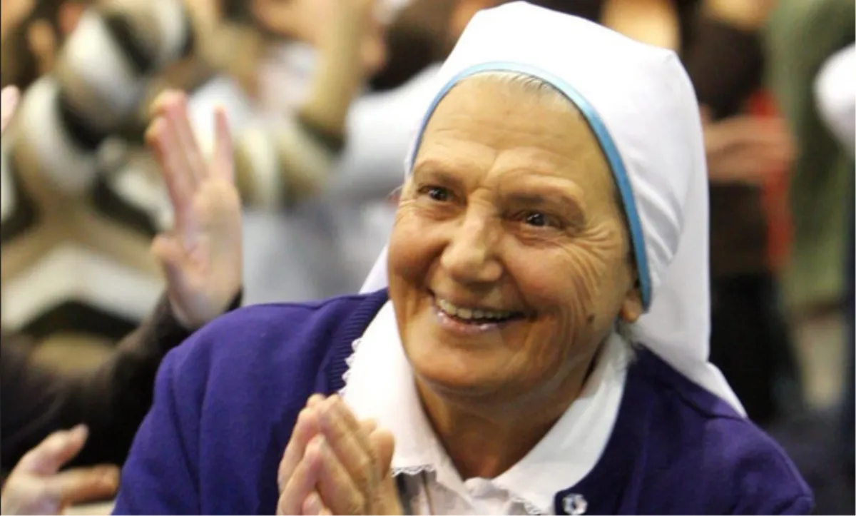 MAJKA ELVIRA JE OTIŠLA U ZAGRLJAJ GOSPODINU! Napustila nas je časna sestra Elvira Petrozzi, osnivačica zajednice Cenacolo