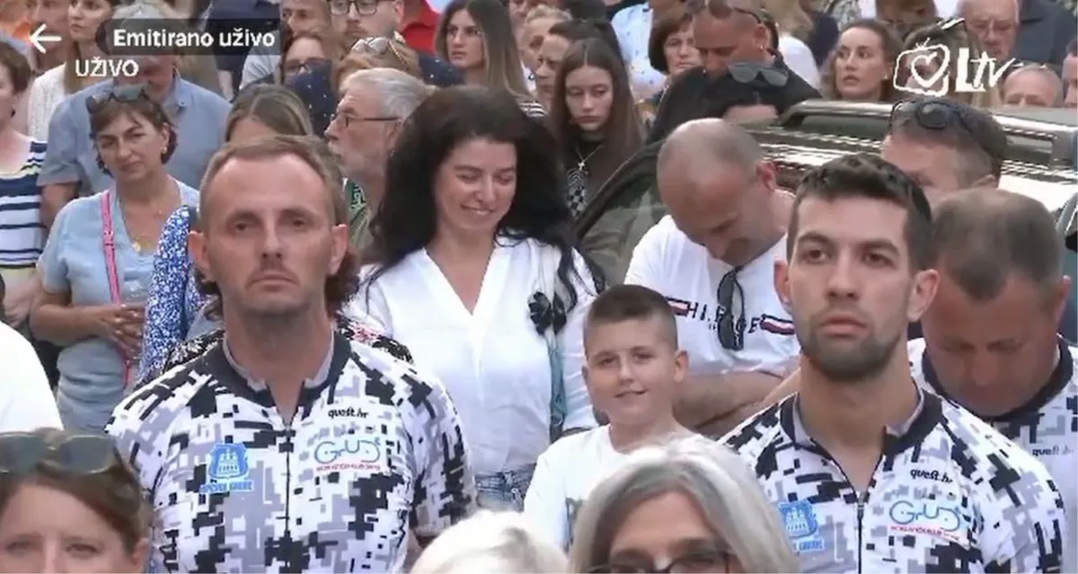 Članovi biciklističkog kluba Grude hodočastili u Sinj FOTO 1