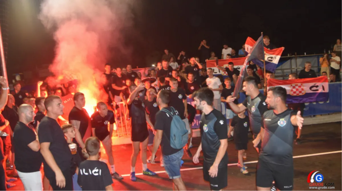 FOTO: NAVIJAČI IZ STOLNOG HRVATSKOG GRADA SA STILOM UŠLI U GLAVNI! I druga noć prepuna kvalitete i dinamike