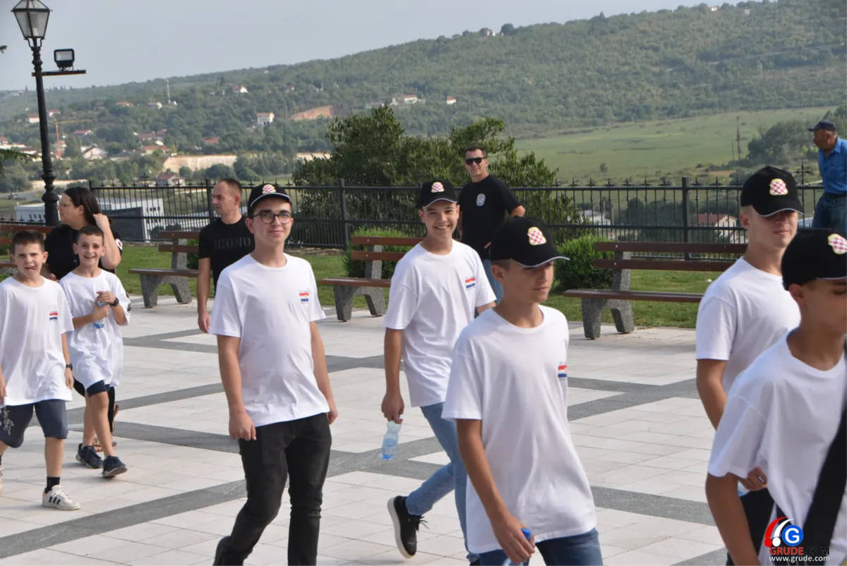 Fra Stanko Pavlović: Herceg Bosna ima dalekosežno značenje koje nas obvezuje (FOTOGALERIJA iz crkve svete Kate) 9