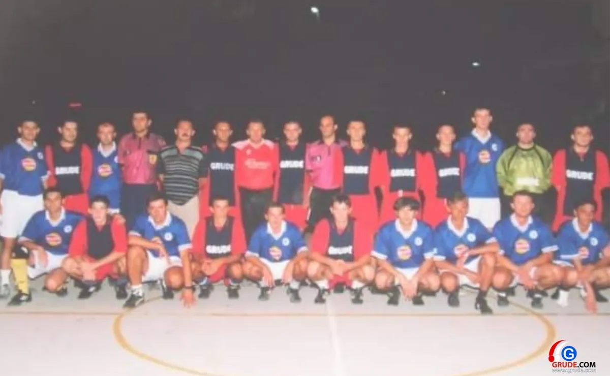 FOTO: Ovo su prvi pobjednici Lige u Grudama! Godine 1999. zauvijek su se upisali u povijest 3