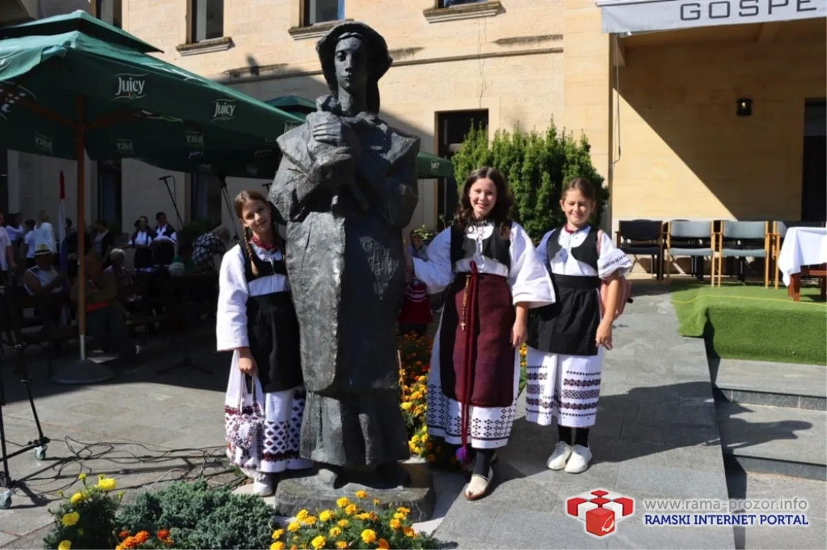 Svečano proslavljen blagdan Male Gospe na Šćitu