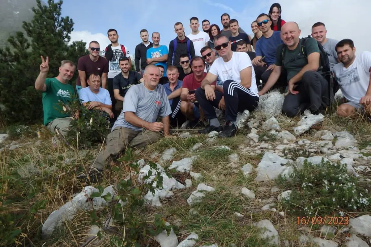 Memorijalni uspon u čast 30. obljetnice od pogibije Joze i Petra Marića na Golubiću FOTO 3