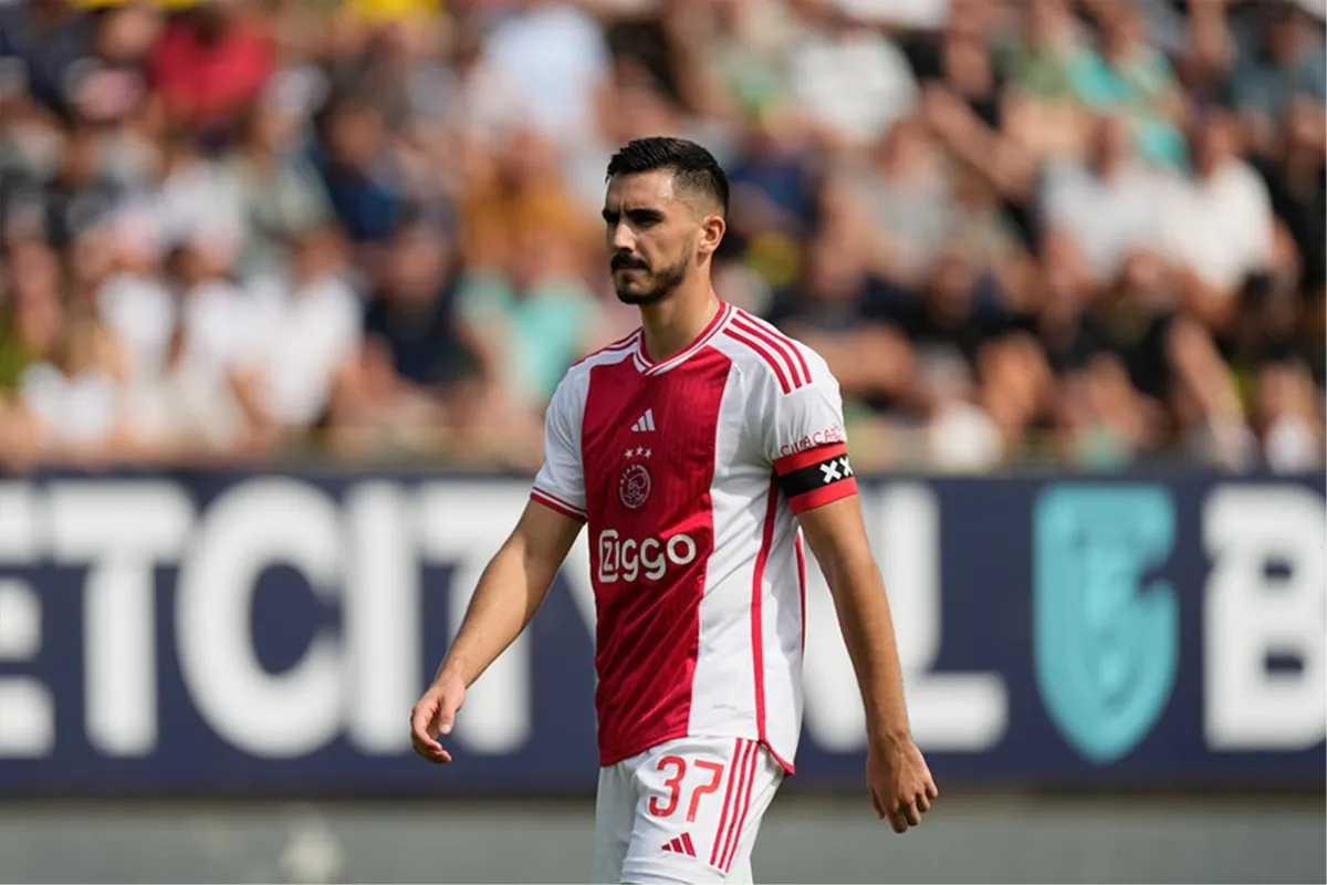De Telegraaf: Ajax je doživio kolaps, Šutalo i Sosa su simboli očajne klupske politike