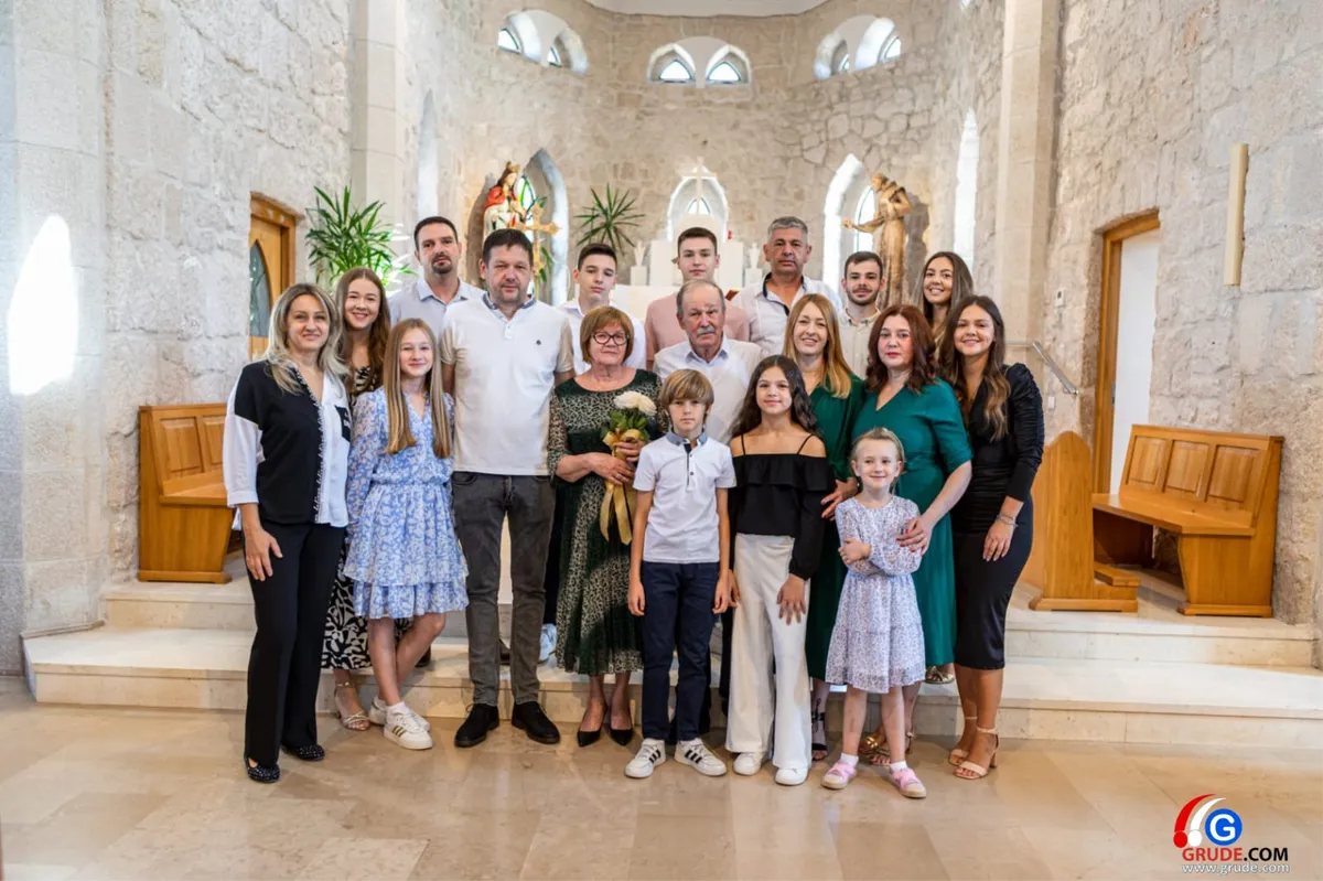 FOTO: David Ćorluka i njegova Nada proslavili ZLATNI PIR! Ljubavna priča koja je počela kod Vinkovaca i dalje sjaji istim sjajem 1