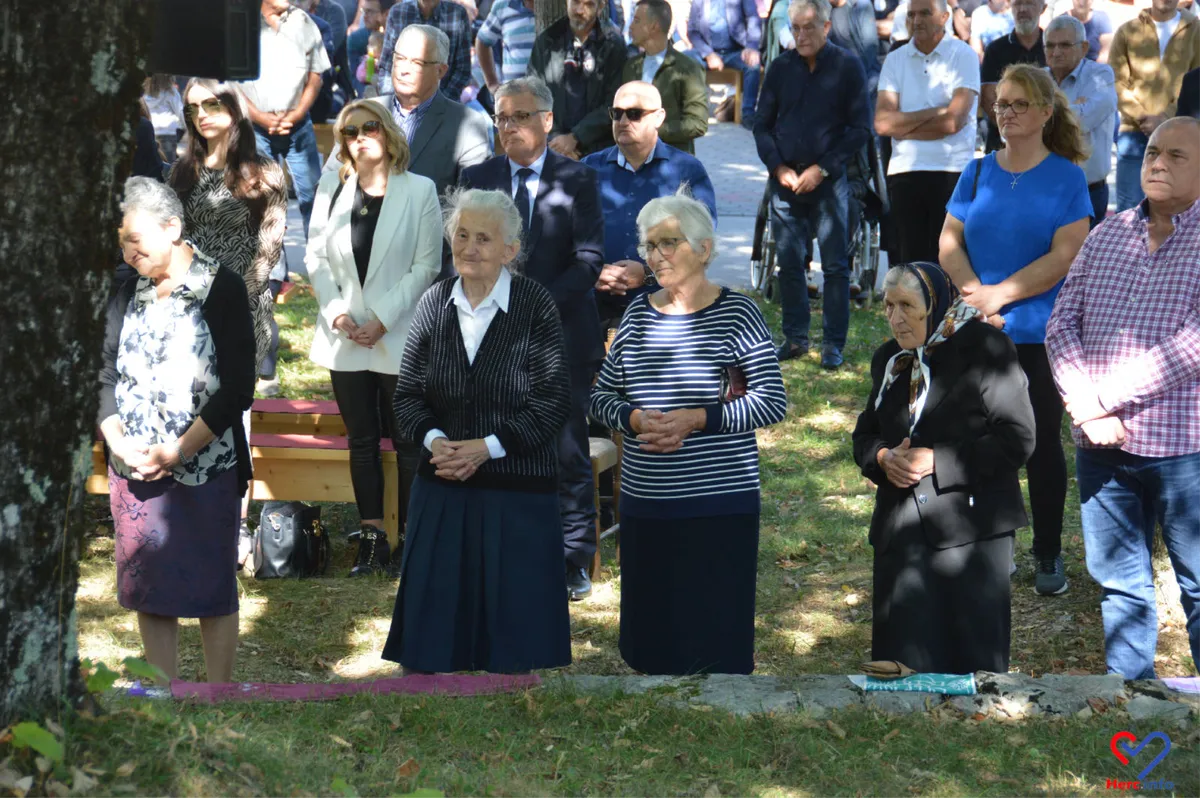 FOTOREPORTAŽA: Vrdi su i dalje 'Vrata Vatikana', ni 30 godina poslije ne zaboravlja se stradale heroje 17