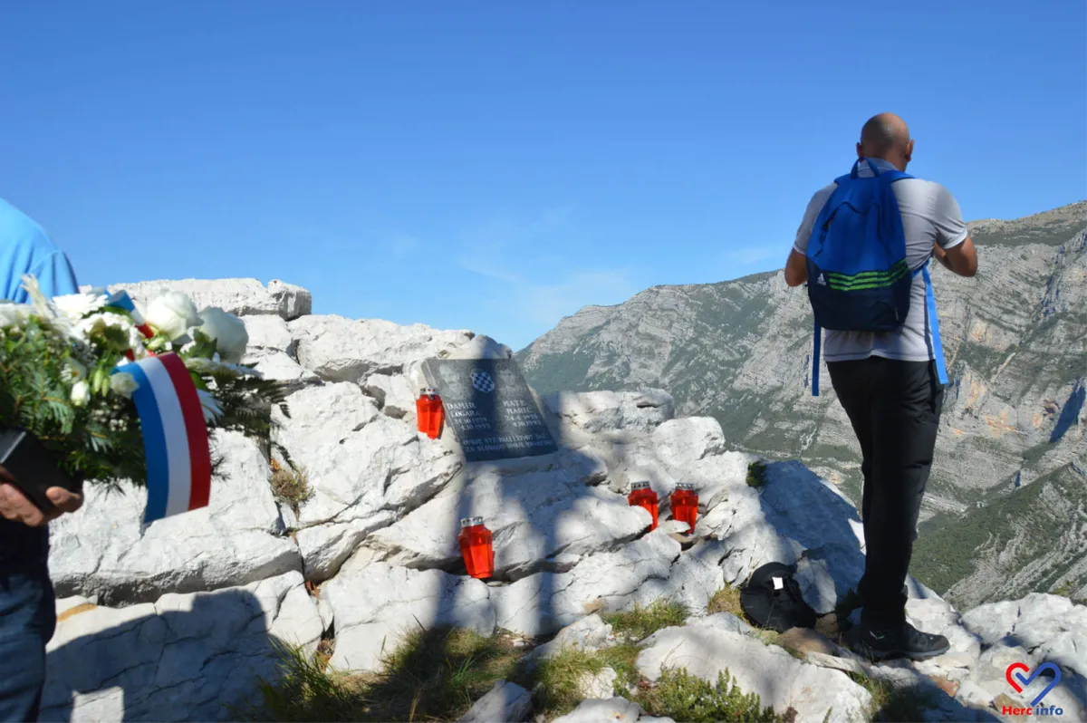 FOTOREPORTAŽA: Vrdi su i dalje 'Vrata Vatikana', ni 30 godina poslije ne zaboravlja se stradale heroje 26