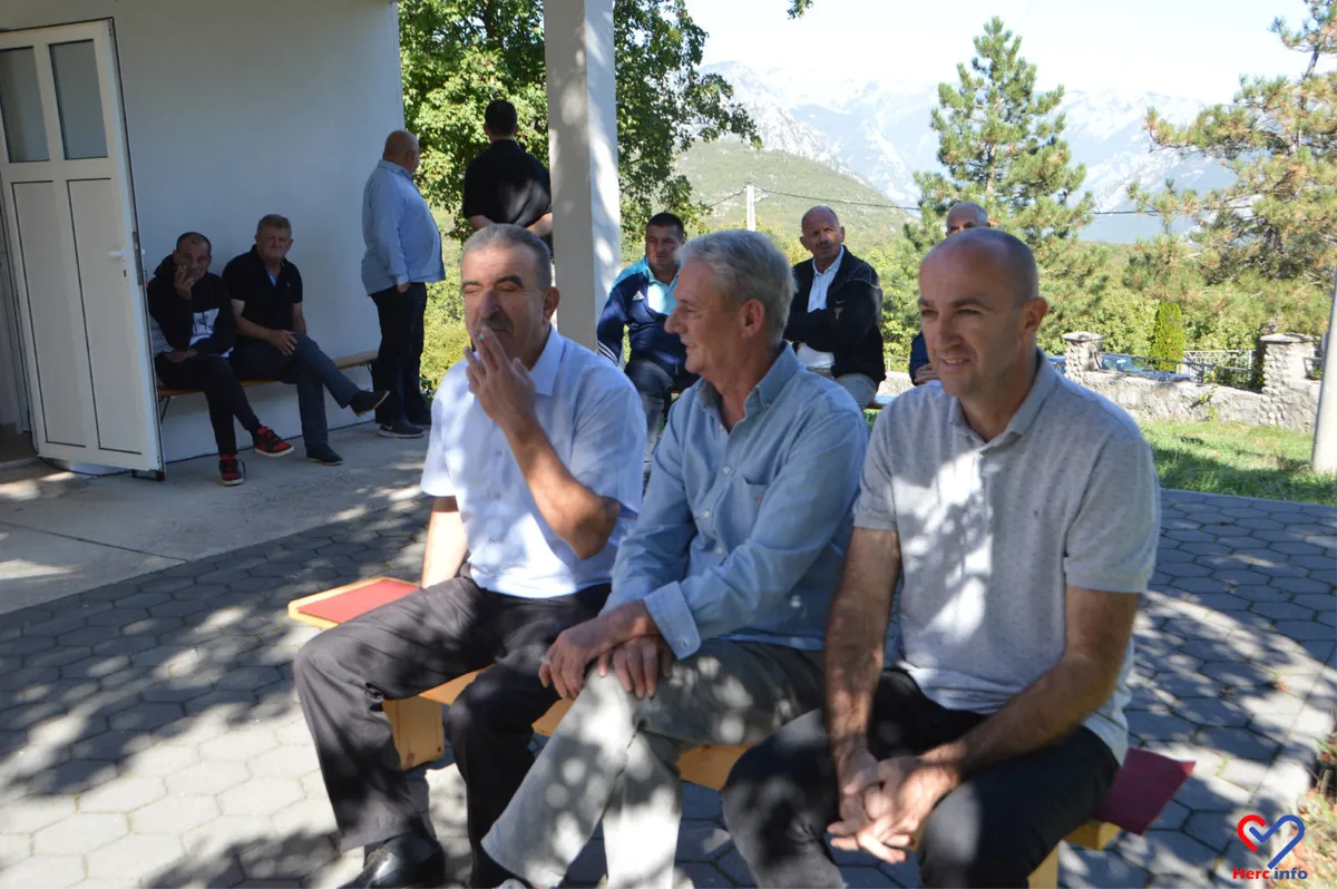 FOTOREPORTAŽA: Vrdi su i dalje 'Vrata Vatikana', ni 30 godina poslije ne zaboravlja se stradale heroje 7