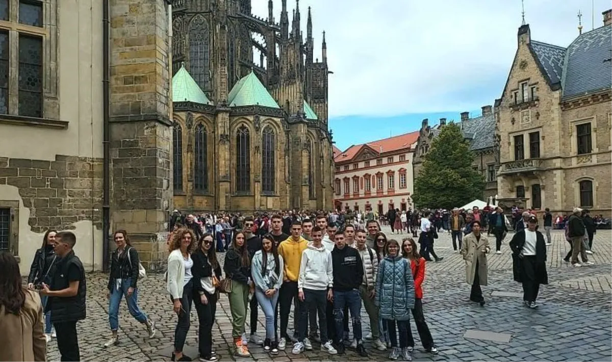 FOTO: EKSKURZIJA UČENIKA SREDNJE ŠKOLE! Vratili se živi i zdravi - i prepuni dojmova 2