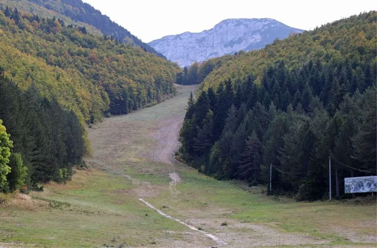 U pošumljavanju Vrana i Ljubuše sudjeluju članovi HPD Grude