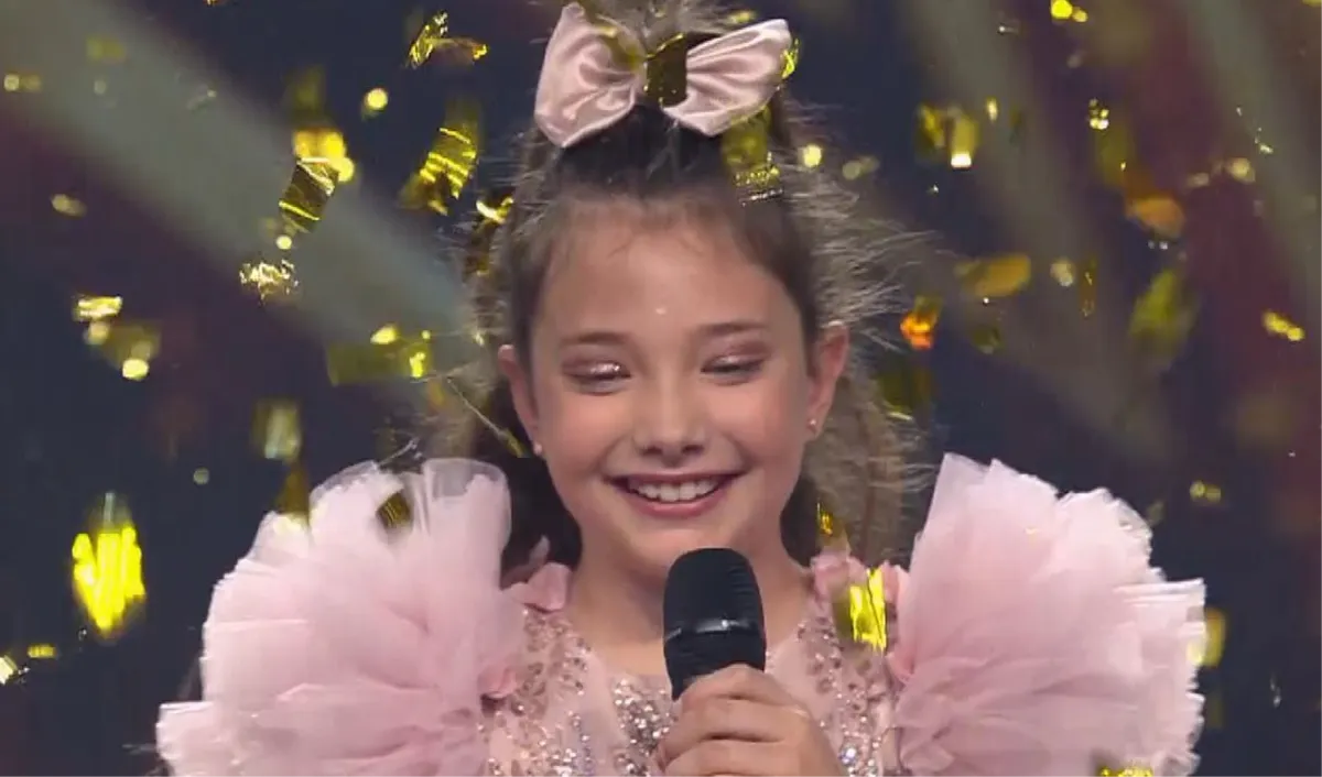 Zlatna djevojčica Ena Nižić prva u povijesti s jednoglasnim zlatnim gumbom u Supertalentu!