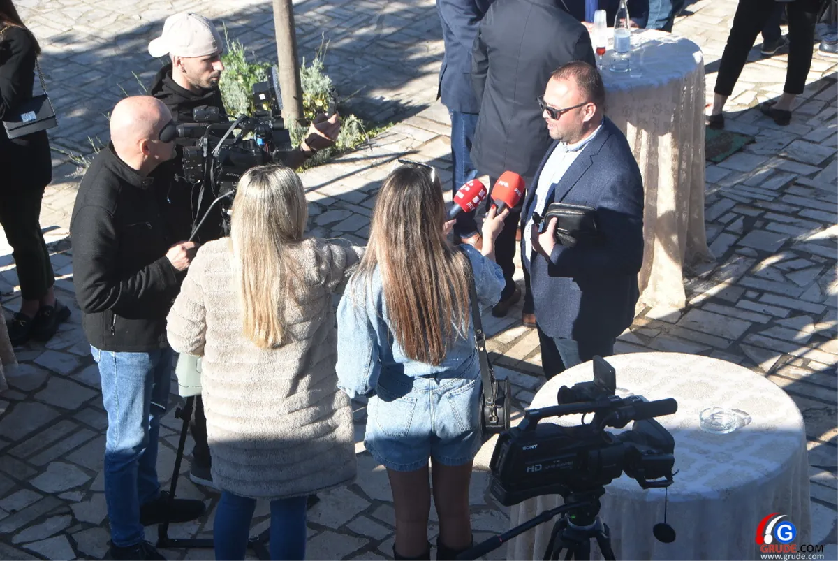 FOTOGALERIJA: SUSRET GOSPODARSTVENIKA U GRUDAMA! Prihodi premašili milijardu KM! Čović: ZHŽ je najjača županija 19