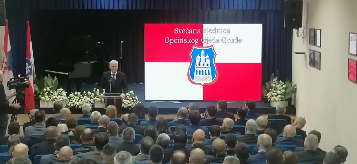 FOTO: Grude su danas središte hrvatskog naroda u BiH! BOSNE I HERCEGOVINE NEMA BEZ HRVATA! 6
