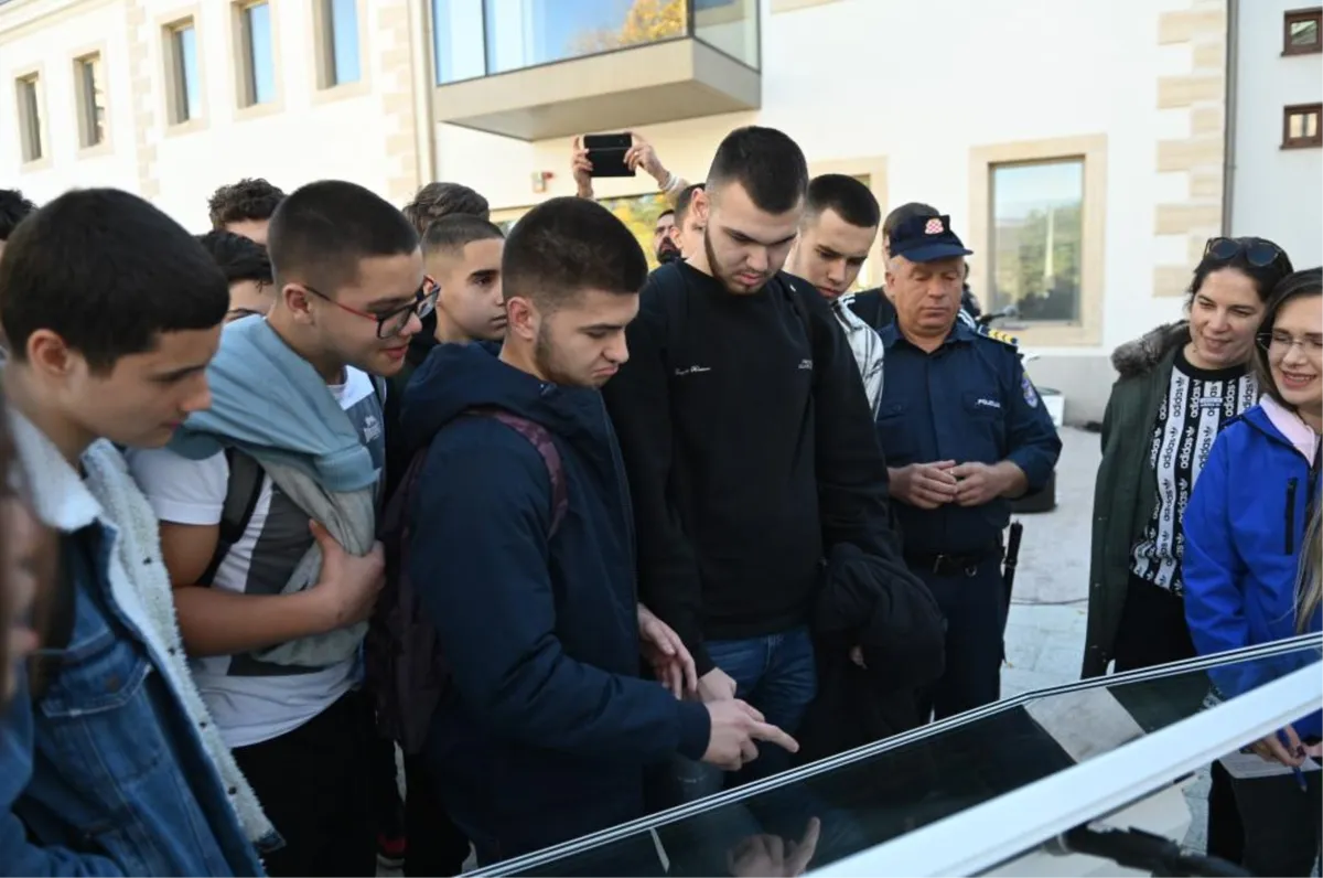 MUP ŽZH provodi kampanju ''POŠTUJ ŽIVOT – NE ORUŽJE''