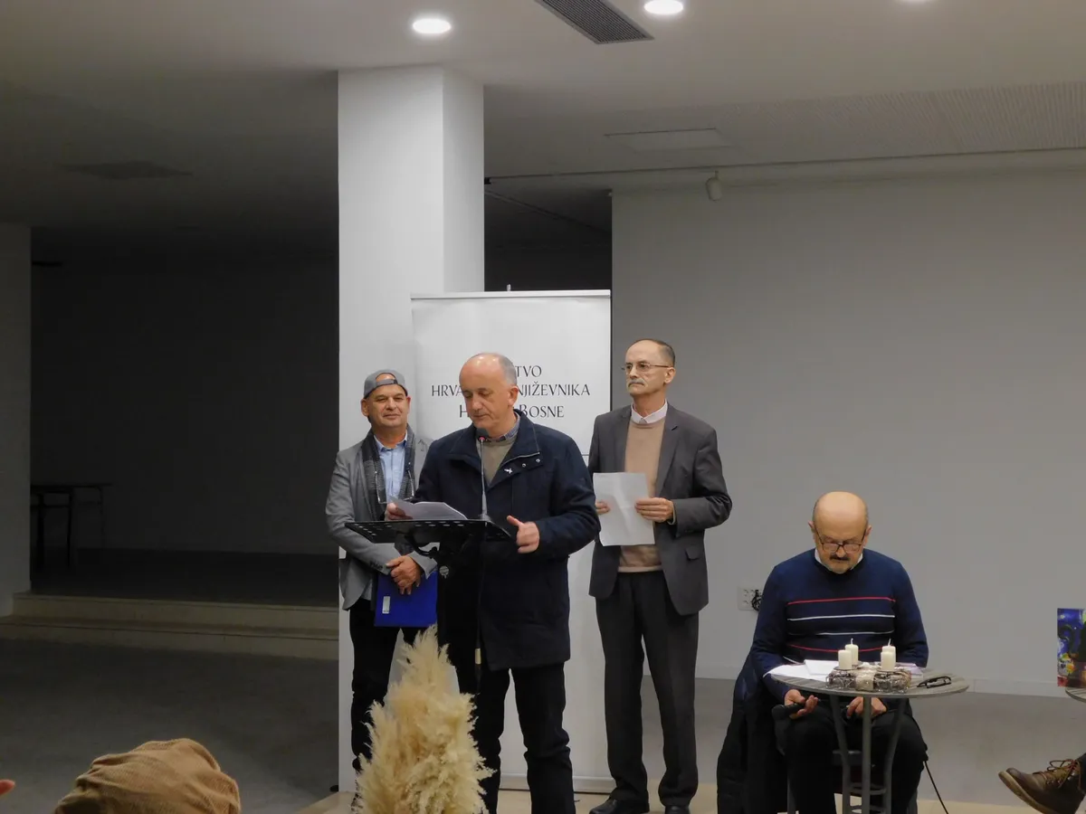 Adventska književna večer DHK HB 3