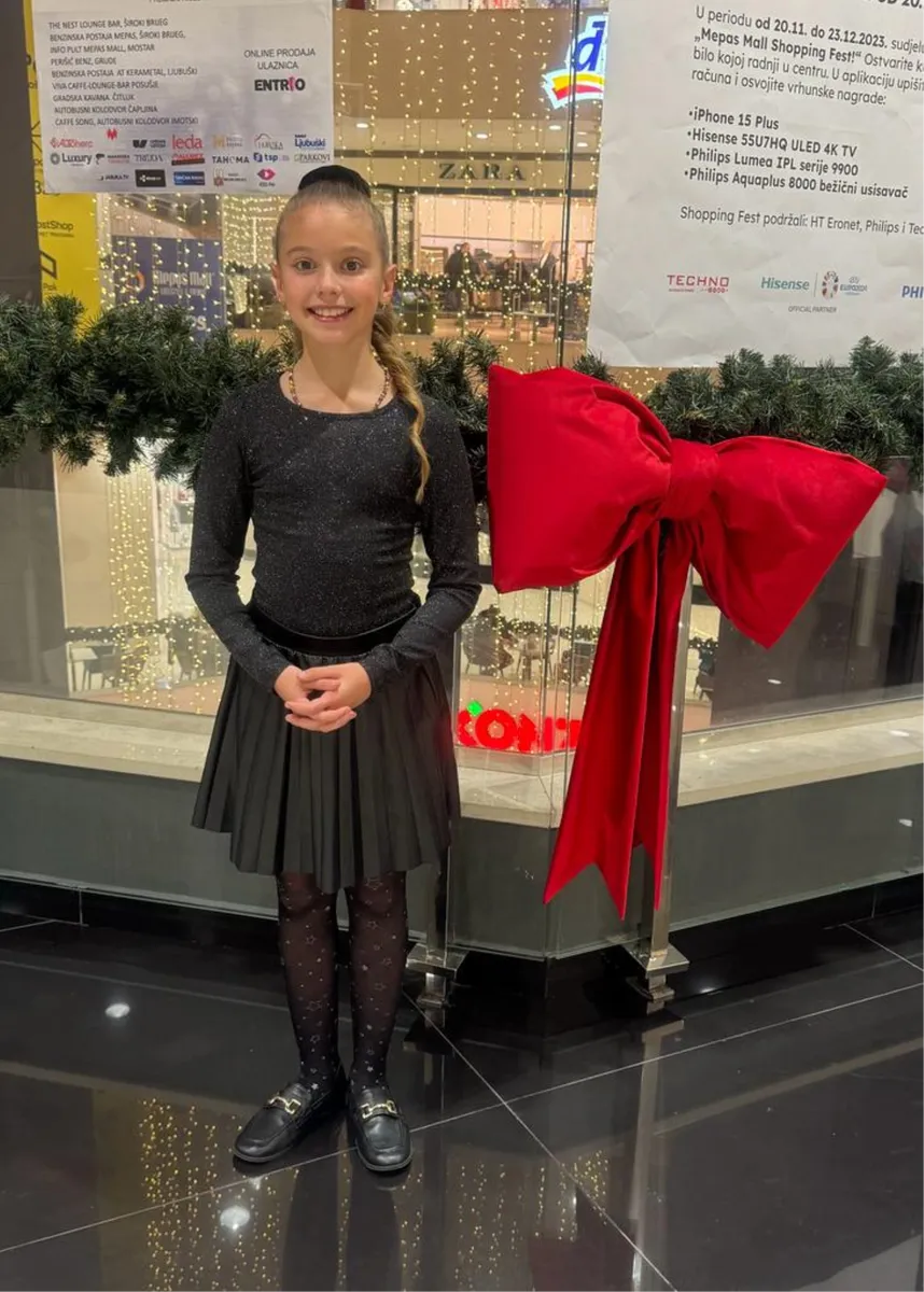 FOTO/VIDEO: Ivna Čale je čudo od djeteta iz Gruda! Pjeva, pleše balet i postiže izvrsne rezultate 3
