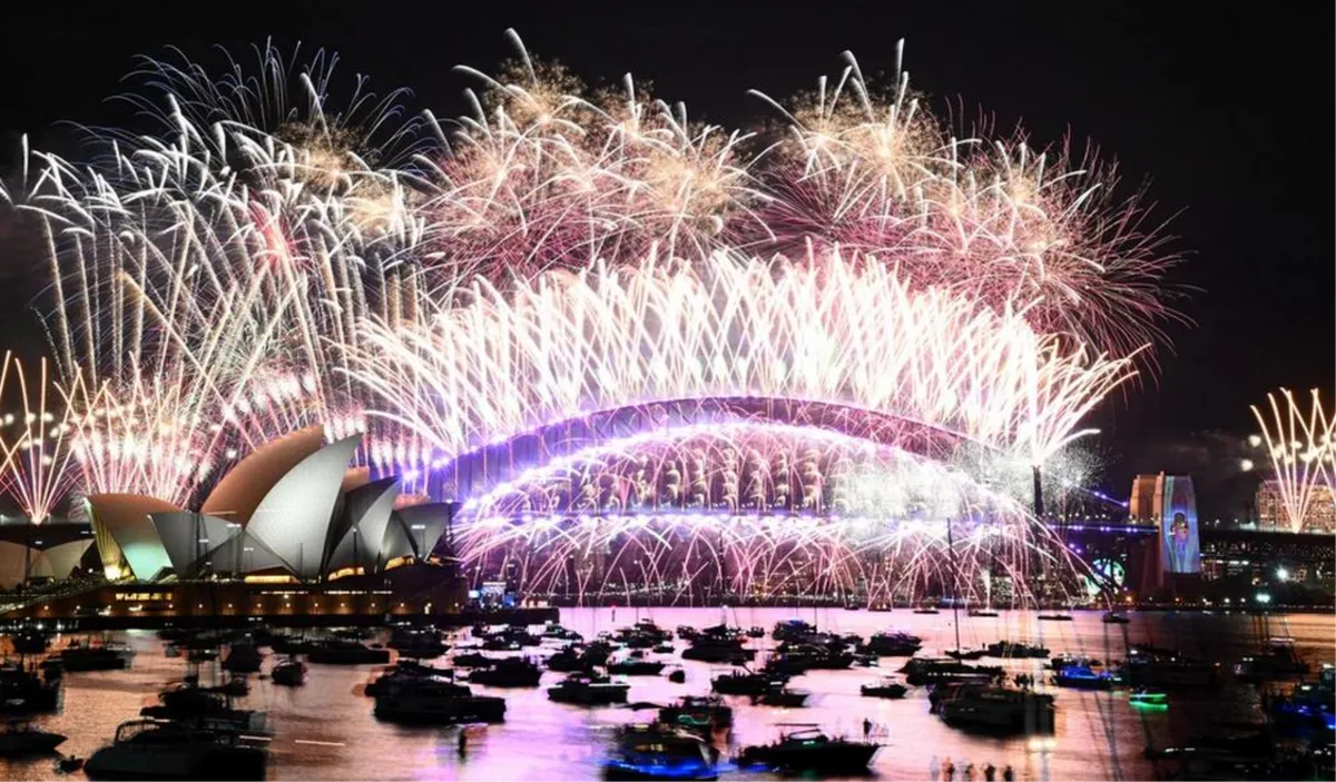 Sydney u novu godinu ušao spektakularnim vatrometom