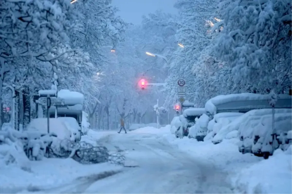 Njemačka u kaosu zbog snijega! Sestra i brat iz Hrvatske stoje na mjestu već 16 sati...