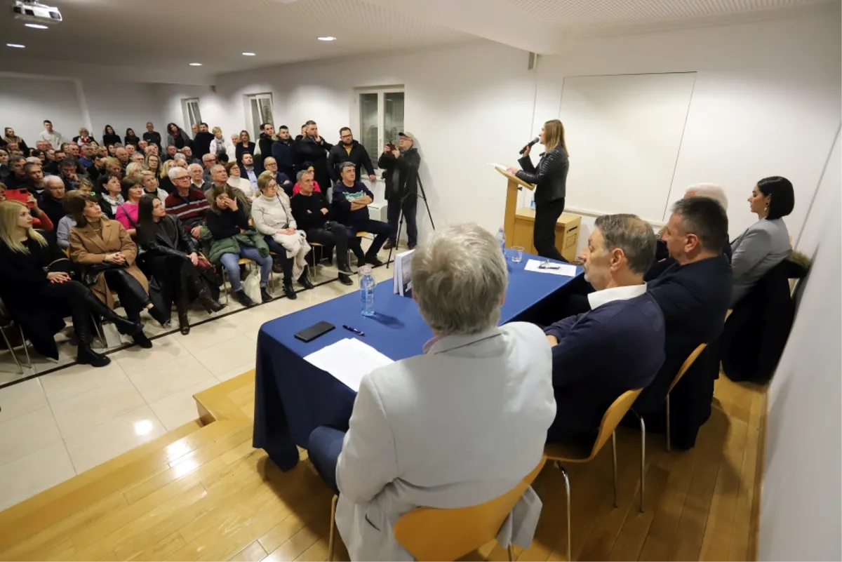 U Splitu predstavljeno Matijino stoljeće rata 2