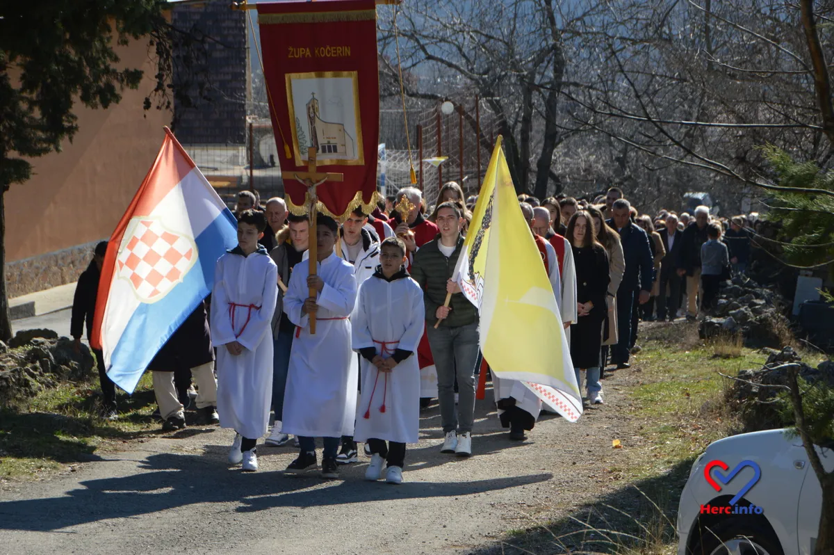 Na Podvraniću svečano proslavljeno Stepinčevo FOTO 6
