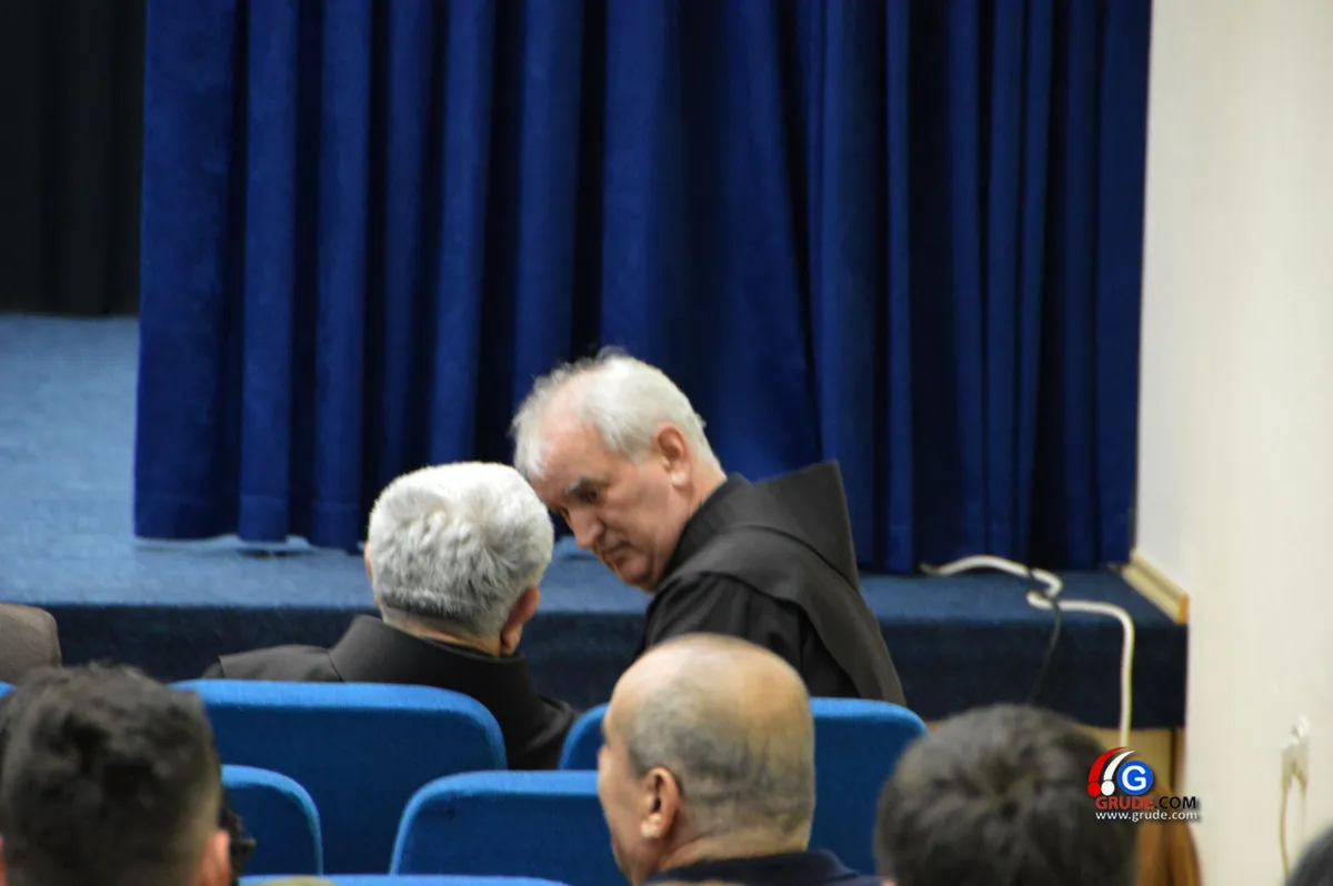 U Grudama predstavljen roman Mire Gavrana 'Portret duše', potpisana promemorija FOTO 2